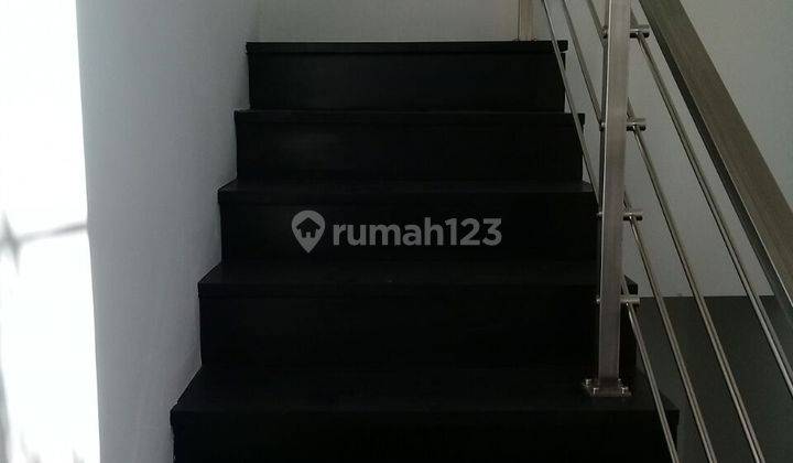 Rumah Modern Minimalis Kuta Palace Residence Dijual 2