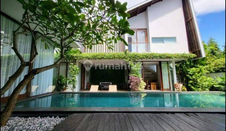 Exclusive Villa in Strategic Location Puri Gading FOR SALE 1