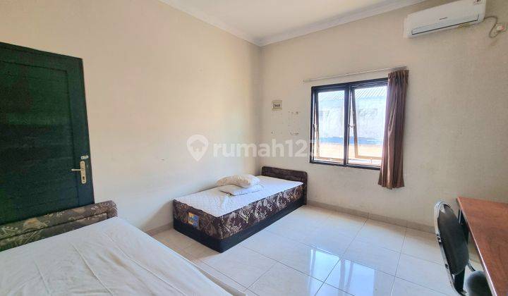 Over Lease Rumah Kost 16 Kamar Lokasi Strategis Leasehold Sampai Dengan Th 2038. 2