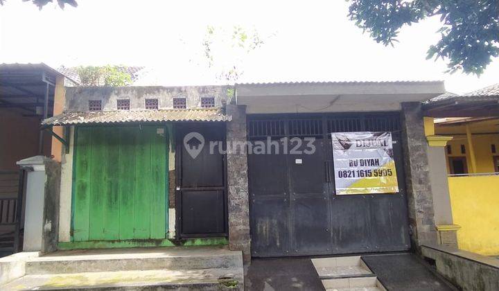 Rumah deket mall 1