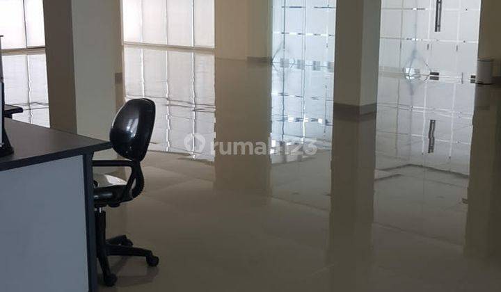 Gedung kantor serbaguna di jombang raya bintaro 4