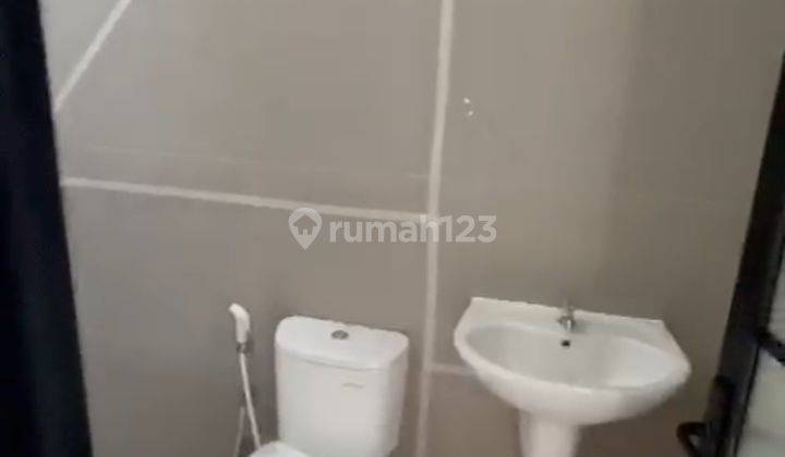 Rumah 2 Lantai 5x25 145 M2 Jln 2 Mbl Kav Dki Meruya 9