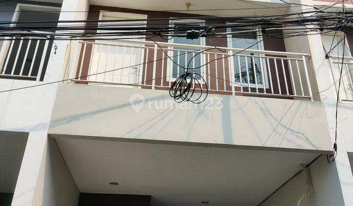 S1554-CBL5 Rumah 3lantai 4x13 m2 hadap Utara jln 1 mbl Duri Kepa 1