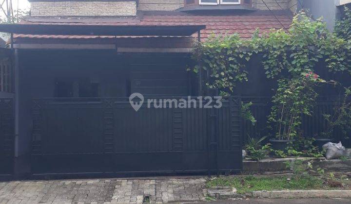 J1579-16=4 rumah 2 lantai 200/144 m2 jln 2 mbl.hadap barat taman alfa 1