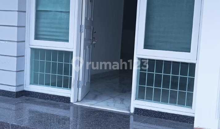 J18-cb35+ 1.5-Story House 144 M2 Southwest Facing Prime Location 24-Hour Security In Intercon