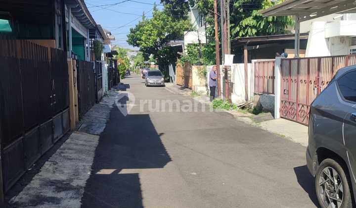 J2108-cb%0£&f Rumah 1 Lantai 90/70 M2 Hadap Utara Jajan 2 Mobil Di Taman Aries Meruya Utara
