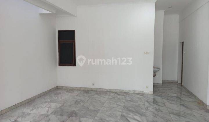 S1725 Rumah Sewa Intercon Unfurnished Lingkungan Bagus 2