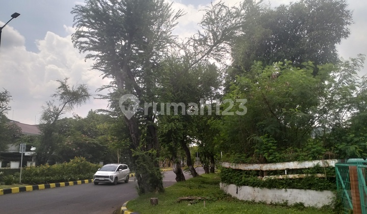 J2139-cb%0£ Land 25x40 M2 Corner Facing East South Wide Road 4 Cars In Intercon