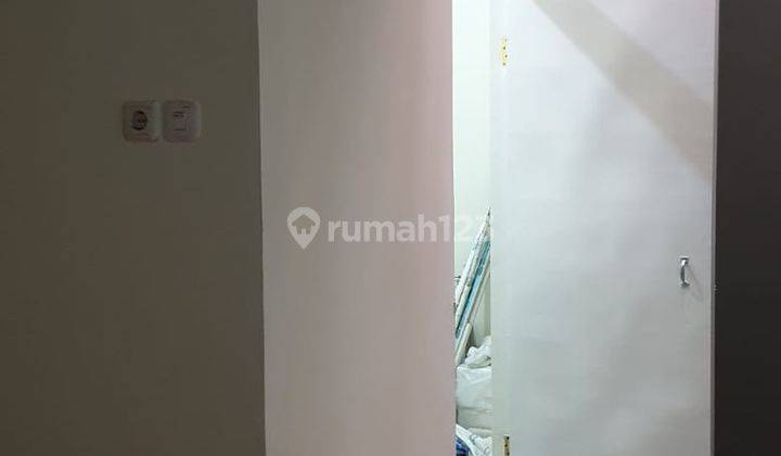 S849-r H2%72=+o Disewakan Rumah 3 Lantai Tomang Siap Huni Dengan Harga 85 Juta 2