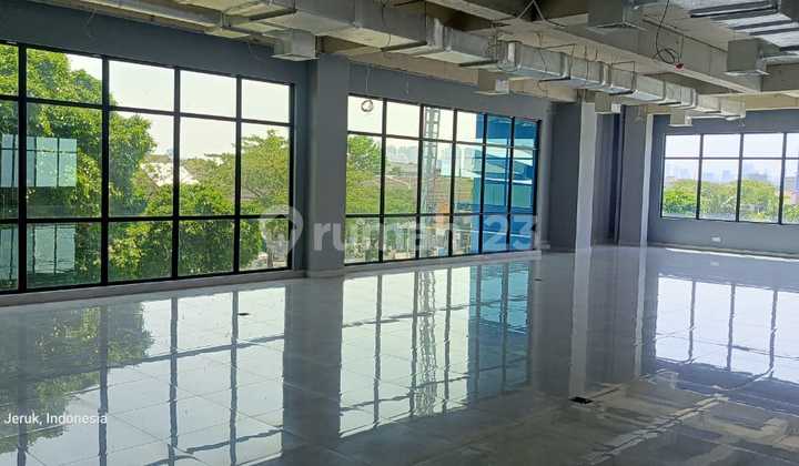 S2119-#3%4 New Office Space Per Floor With Elevator 550 M2 Busway Route on Jalan Panjang Near Green Garden S2119-#3%4 New Office Space Per Floor With Elevator 550 M2 Busway Route on Jalan Panjang Near Green Garden
