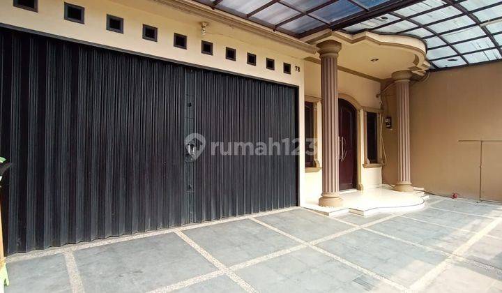 J1684-F21z1 Rumah 2 Lantai 172/257 M2  Jalan 2 Mbl Dekat Intercon - Meruya Ilir Raya 2