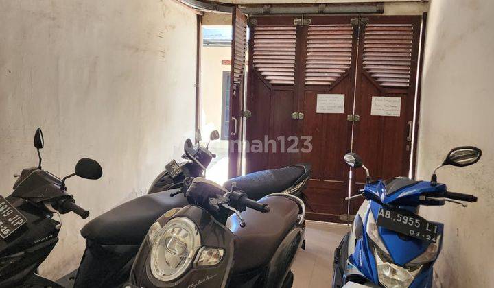 J1753-074= Dijual Rumah Kost Shm 2 Lantai Dekat Dengan Kampus Harga Bersahabat 2