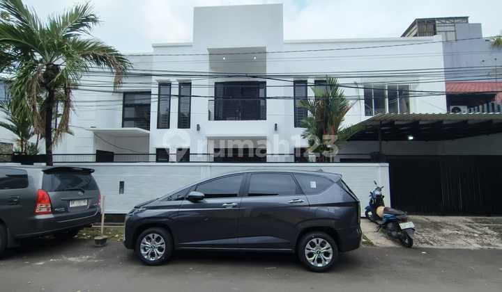 J2082-p2x+2= Nice 2-Story House 22x16/500 M2 West-Facing 2.5 Car Road Near Tanjung Duren Raya