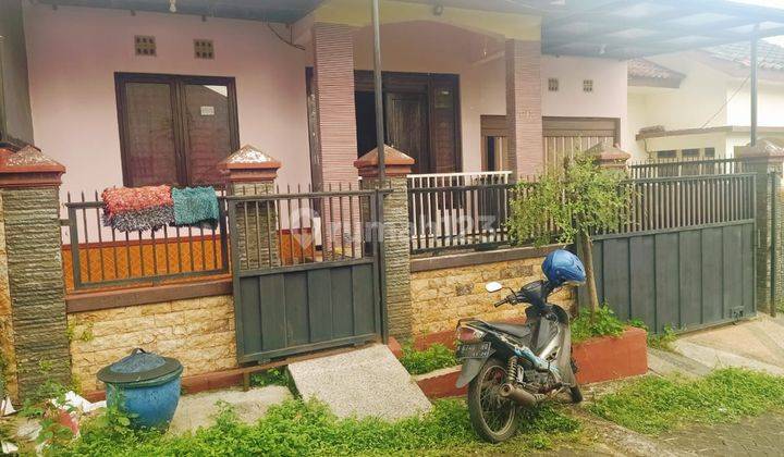 Rumah Bagus SHM di Perum Bumi Perkasa Regency Karangploso, Malang 2