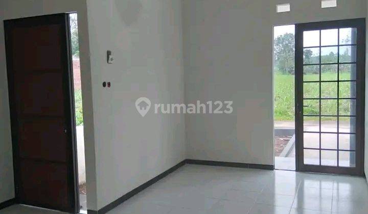 Rumah di Saptorenggo Mangliawan Pakis, Malang 4