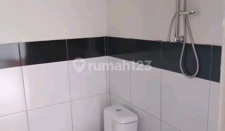 Rumah di Saptorenggo Mangliawan Pakis, Malang 6