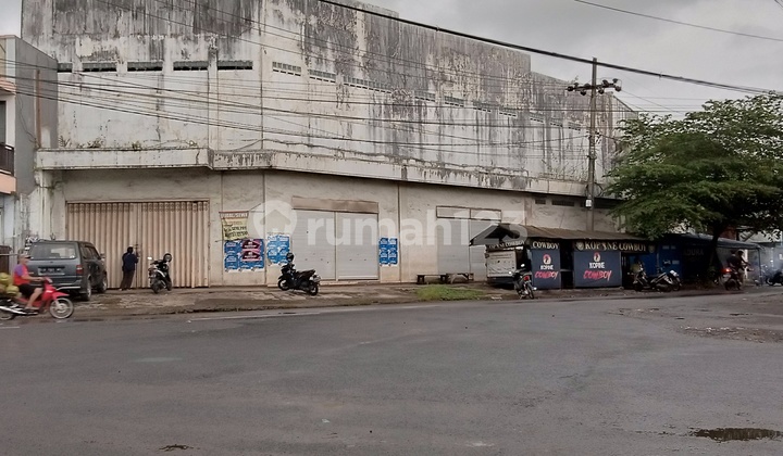 Ruko di Dekat Pasar Gondanglegi, Malang 800 m Bagus 2