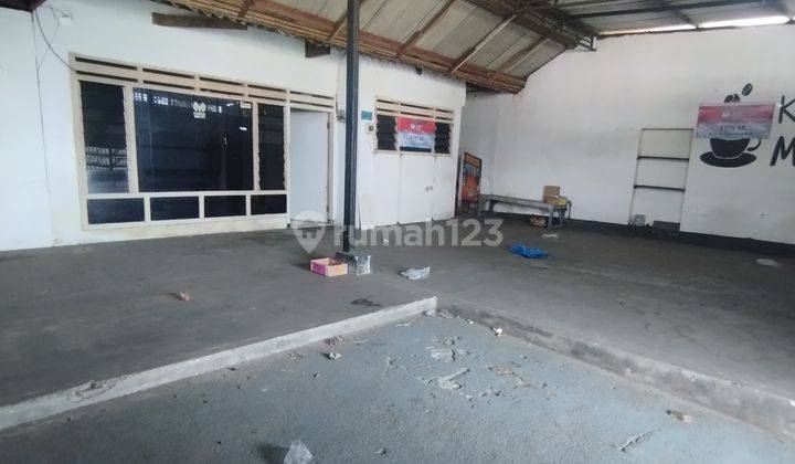 Ruang Usaha di Raya Madyopuro Cemorokandang Dekat Sawojajar SHM 2