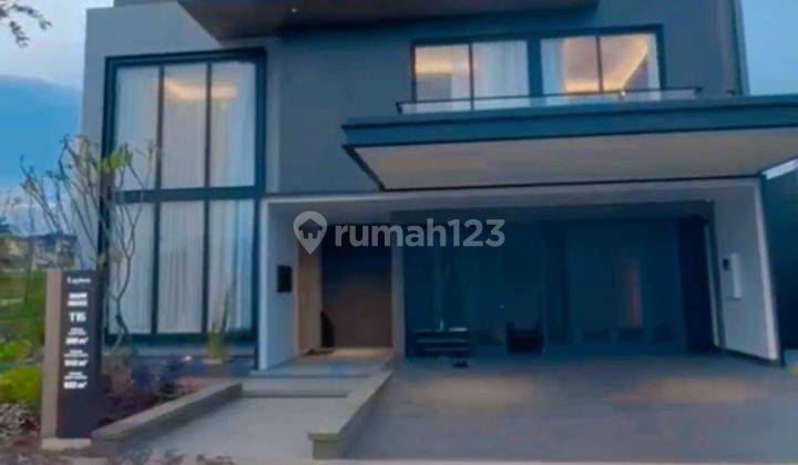 Rumah 3 Lantai Baru Tipe 15 Layton Navapark Bsdcity  1