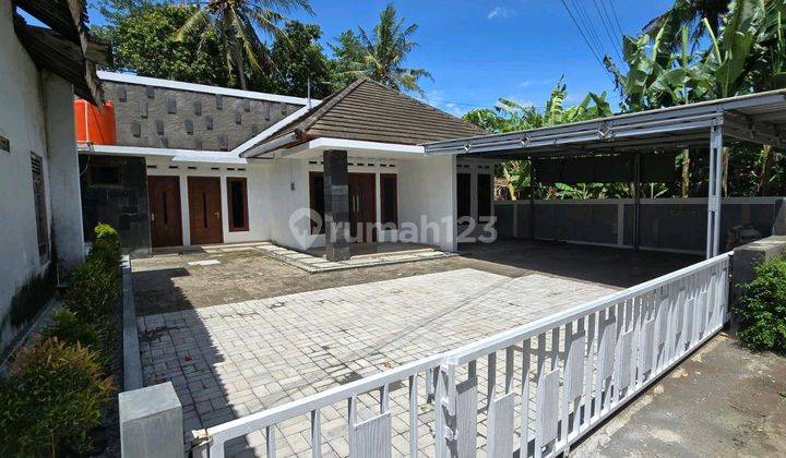 Jual Cepat Rumah Luas 240m Deket Rs Uui Jogja Nego Tipis 1