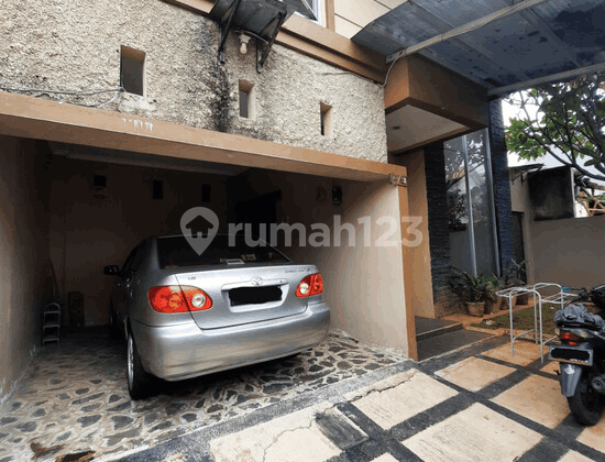 Rumah 2 Lantai Strategis di Cipinang Indah Jakarta Timur S6752 Rumah 2 Lantai Strategis di Cipinang Indah Jakarta Timur S6752