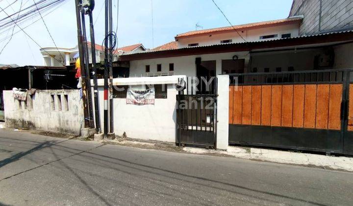 Rumah Tinggal Dekat Fasilitas Umum Di Kramat Jati S8016 1