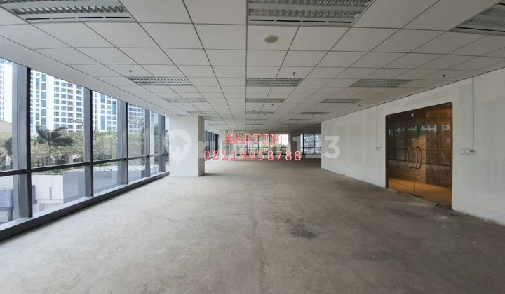 Disewakan Kantor Pakuwon Tower Jakarta 600m2 Kondisi Bare