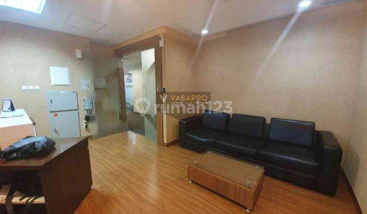 Jual Office Gandaria 8 Furnished 264 Sqm 1