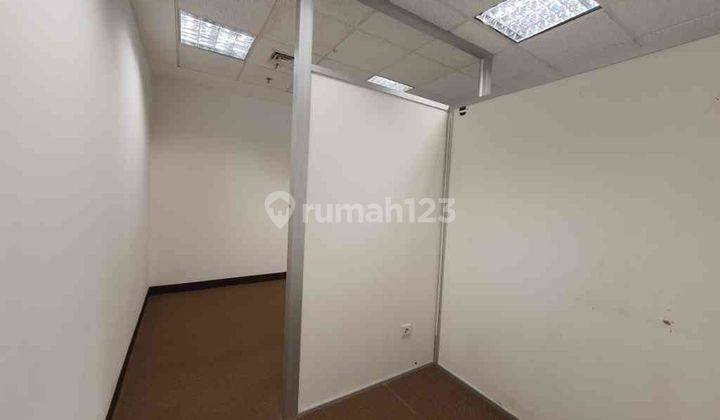 Sewa Furnished Office Mega Kuningan Furnished 97 Sqm 2