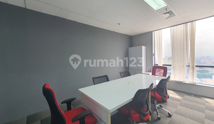 Sewa Ruang Kantor Thamrin Kantor Lengkap Furnished 236 M²