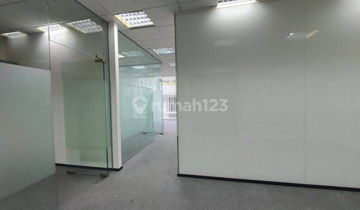 Sewa Kantor Kecil Menara Dea Mega Kuningan Fitted Unit 92 Sqm 1