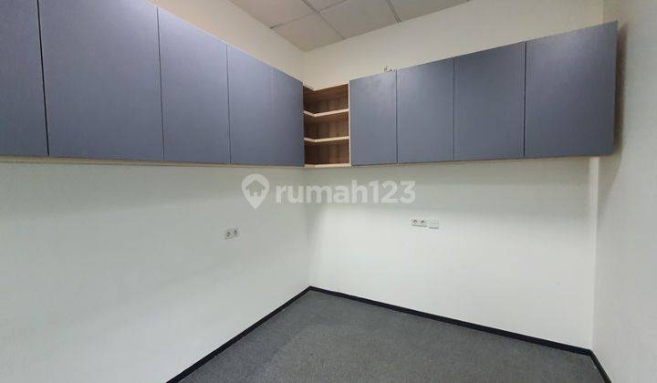 Sewa Kantor Kecil Menara Dea Mega Kuningan Fitted Unit 92 Sqm 2