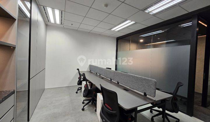 Sewa Kantor Siap Pakai Fully Furnished Pakuwon Tower 1