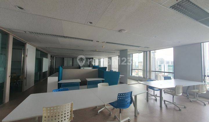 Sewa Kantor Menara Thamrin 400 Sqm Fully Furnished 1