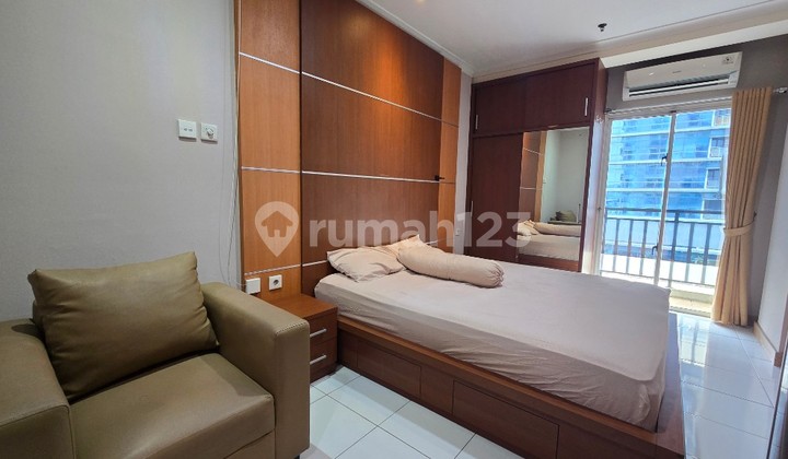 Sewa Unit Studio Signature Park Tebet Furnished Lantai Rendah