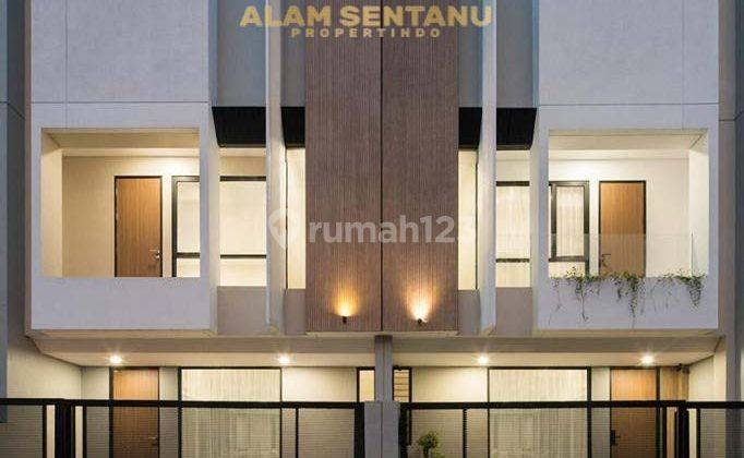 Rumah 2 Lantai Bagus SHM di Sawangan, Depok 1