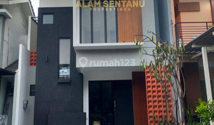 Rumah 2 Lantai Bagus SHM di Neo Catalonia Bsd, Tangerang 1