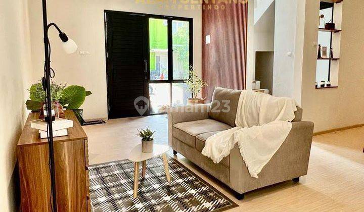 Rumah 2 Lantai Bagus SHM di Neo Catalonia Bsd, Tangerang 2