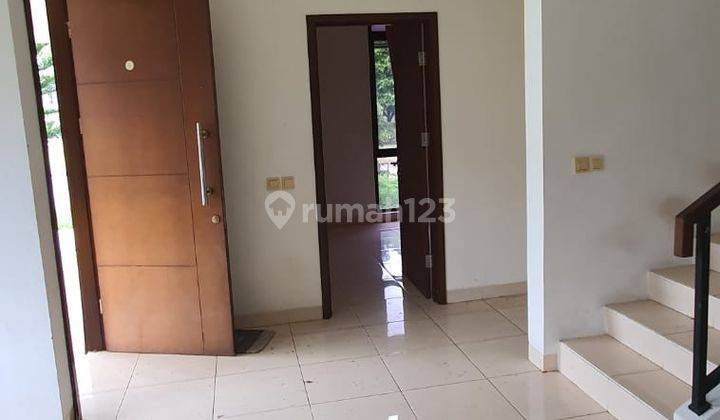 Rumah 2 Lantai Bagus HGB di Sentul City, Bogor 2