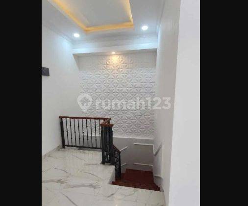 Rumah Baru 2 Lantai Type Minimalis Modern Di Sentul City 2