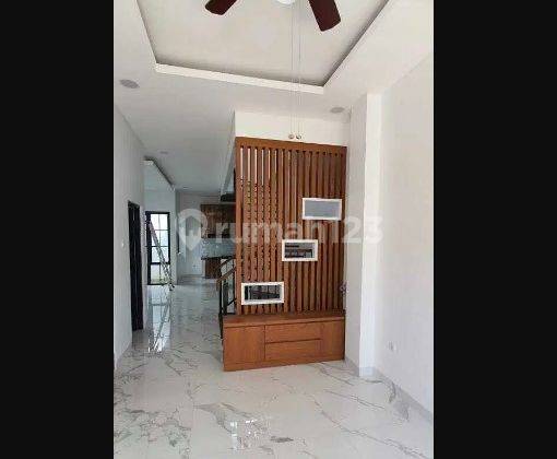 Rumah 2 Lantai Baru Unfurnished SHM di Sentul City, Bogor 2