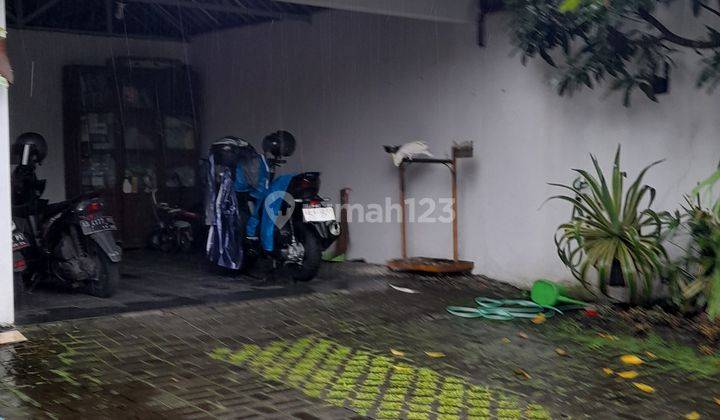 Rumah STRATEGIS HOOK diGedong Kuning dkt JEC,RS,Kampus,Qhomemart 
