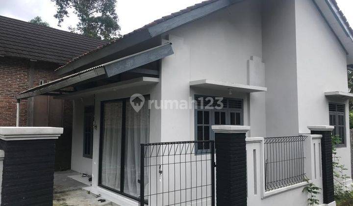 Rumah FULL FURNISH diPakem pinggir jl u/keluarga kecil (sewa thn) 1