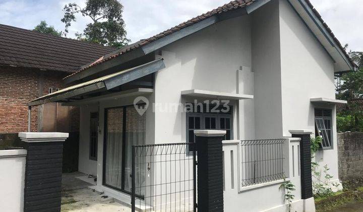Rumah FULL FURNISH diPakem pinggir jl u/keluarga kecil (sewa thn) 2