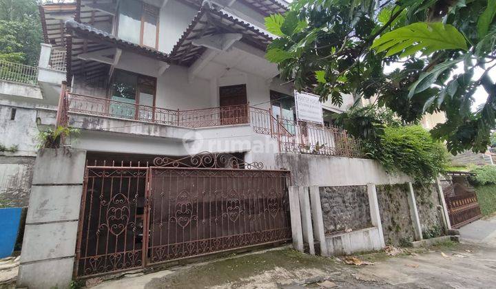 Rumah MURAH SHM daerah Dago cocok untuk guest house dll  2