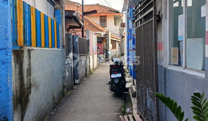 Quick Sale Cheap 2 Unit Houses in Batununggal Bandung Near Public Facilities Quick Sale Cheap 2 Unit Houses in Batununggal Bandung Near Public Facilities