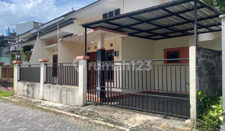 Jual Cepat Rumah SHM Murah di Jombor Sleman Dekat Toll, Uty 2