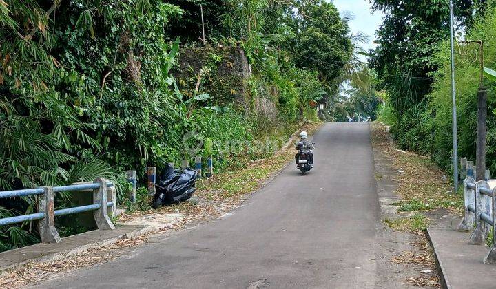 Tanah Shm Di Donokerto Turi Dekat Sungai Dekat Fasum 2