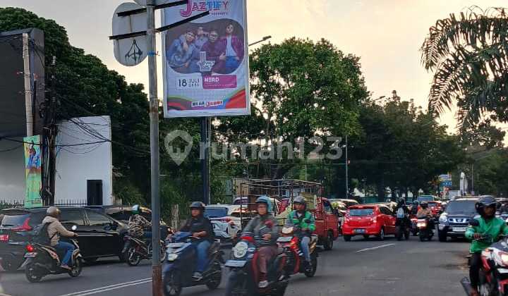 Urgent House for Rent Plus Security in Batununggal Bandung Near Kiara Park 2