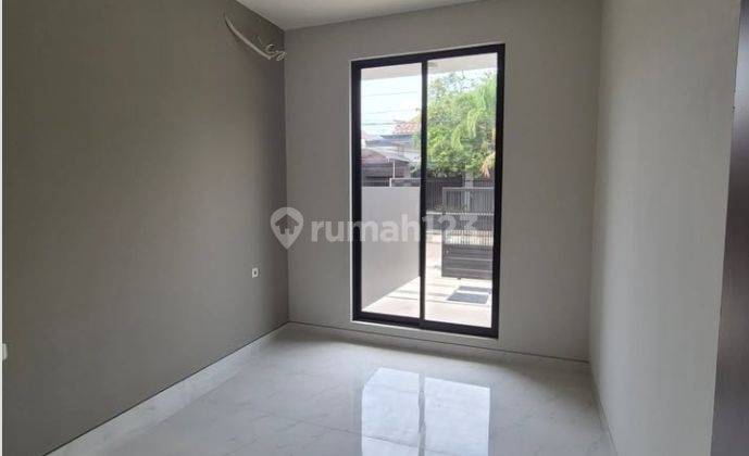 Jual Rumah Baru Sertifikat Hak Milik Di Kutisari Indah, Kutisari
